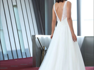 Bochet cr&eacute;ation robes de mari&eacute;e Paris