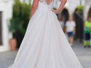 Robe de mari&eacute;e Tr&egrave;s Chic