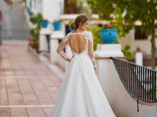 Robe de mari&eacute;e Tr&egrave;s Chic